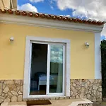 Quarto em Acomodações Particulares Like Sweet-refugio Tranquilo Torres Vedras